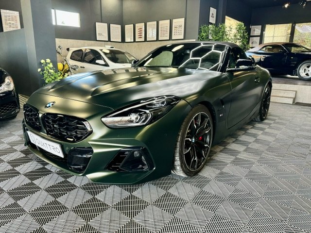 Satin green BMW Z4 M40i