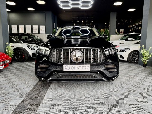 Black Mercedes-AMG GLE 63